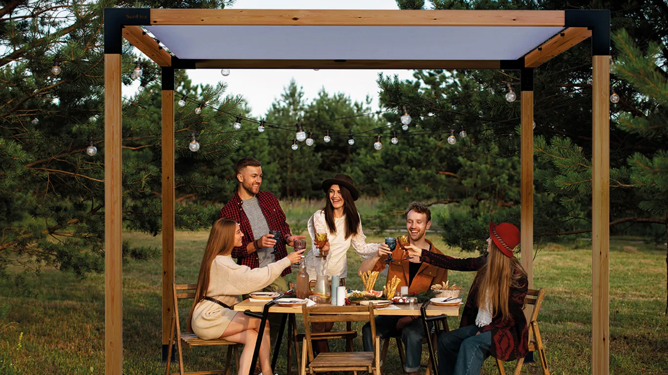 Solid Production Details in Sunflex Pergola Systems